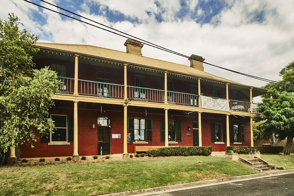 The Old Victoria