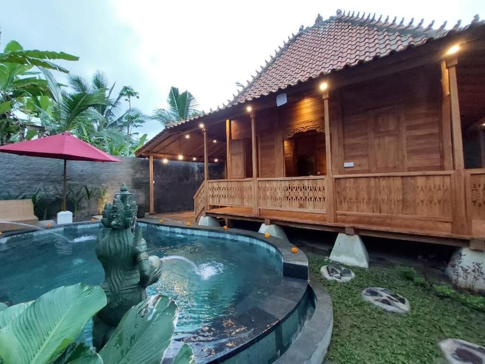 D'Ethnic Ubud Joglo View Villas by EPS