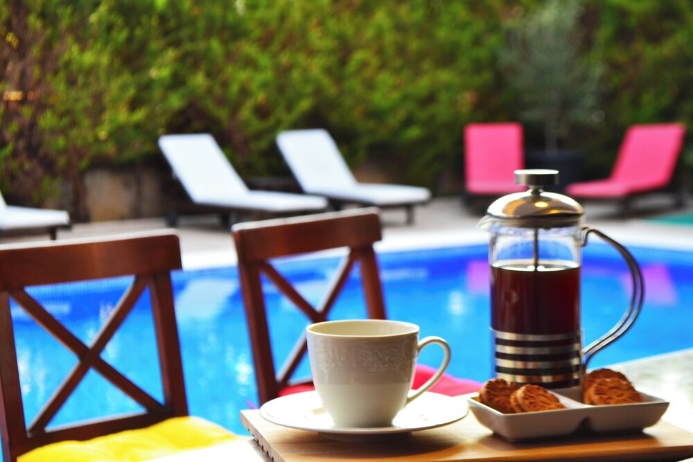 Cunda Giritlioğlu Otel Yetişkinlere Özel +12 - Image 70