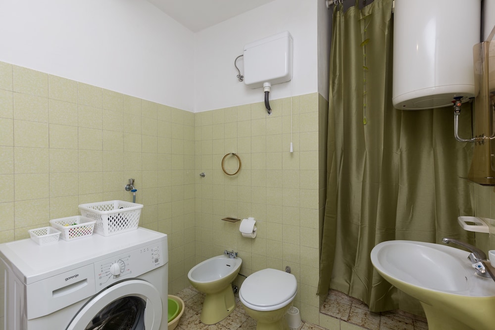 Izvijačica Suite