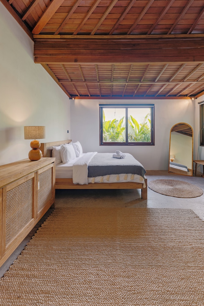 Kilani Villa By Betterplace