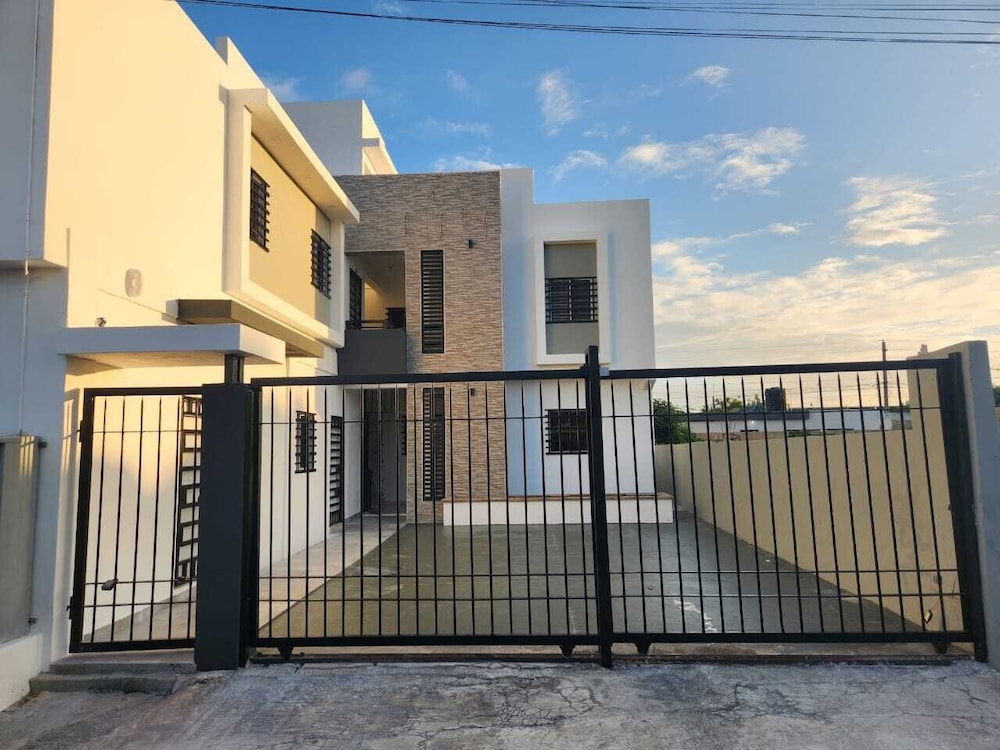 Hotel Apartamentos Melya - Image 1