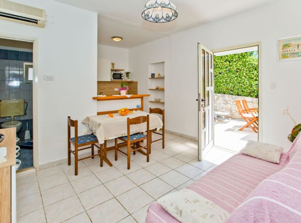 Charming and Sunny Hvar Apartments