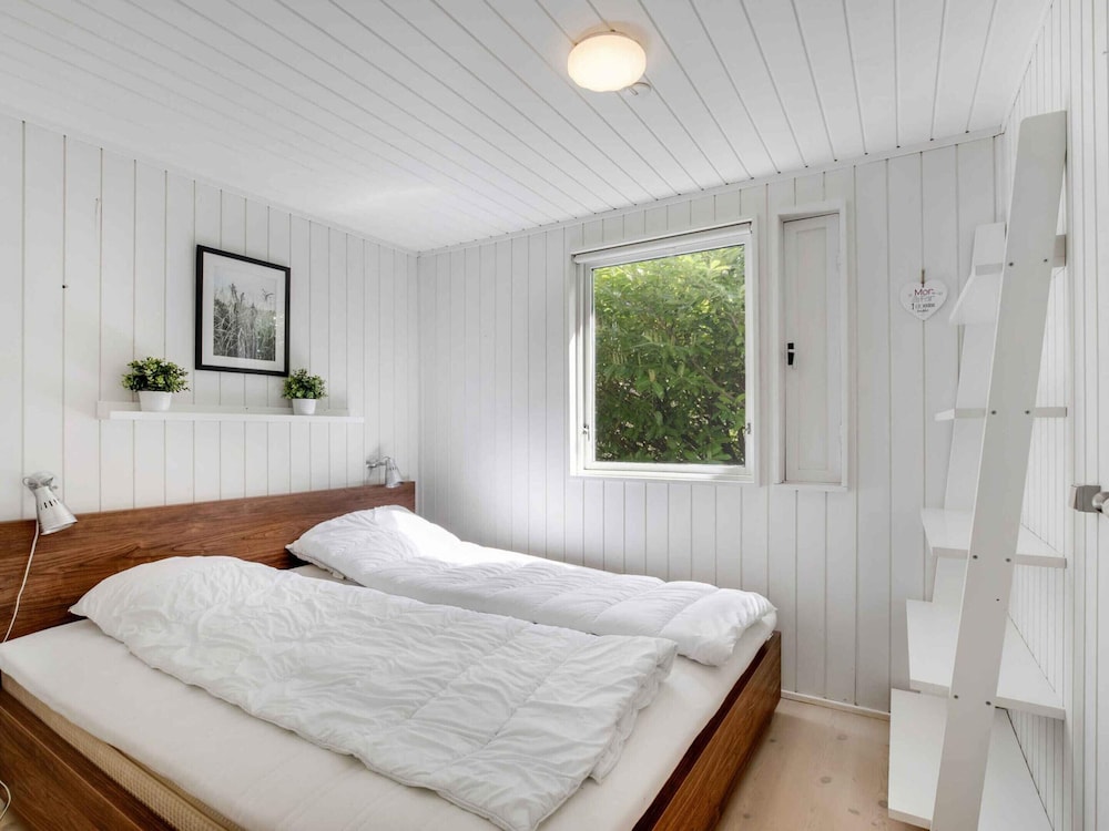 5 Star Holiday Home in Hornbaek
