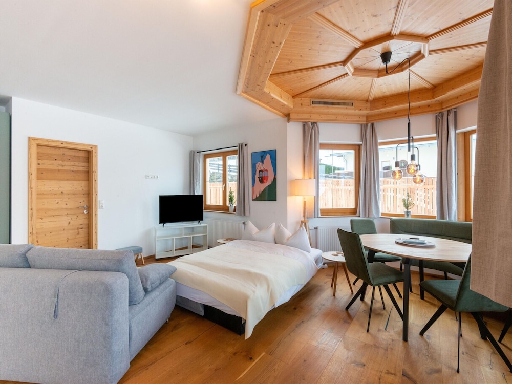 Apartment in Stubai Valley With Mountain View