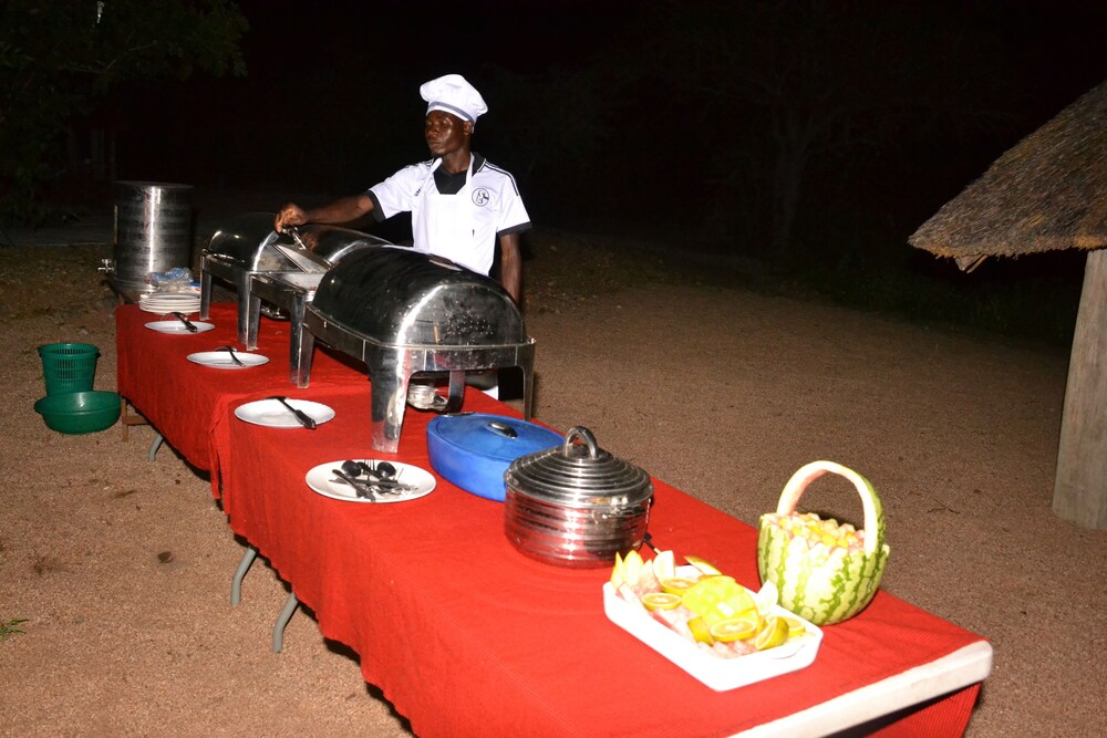 Mabata Makali Lodge & Campsite