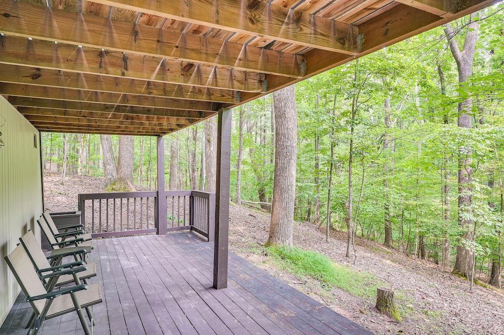 Charming Hedgesville Retreat w/ Deck + Fireplace! view 5