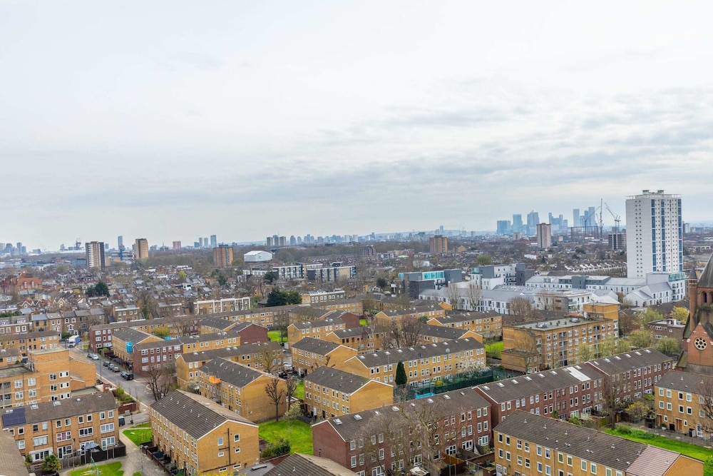 Quirky 1BD Flat W/gym & City Views Dalston!