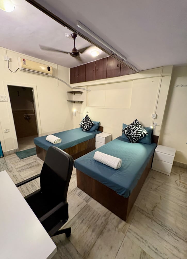Locomo Hostel Mini - 9 mins from airport