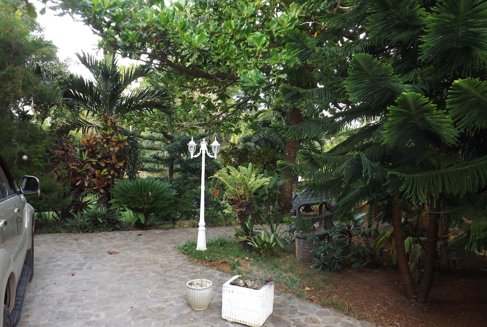 Four Bedroom Villa with Private Pool, Ocean View
