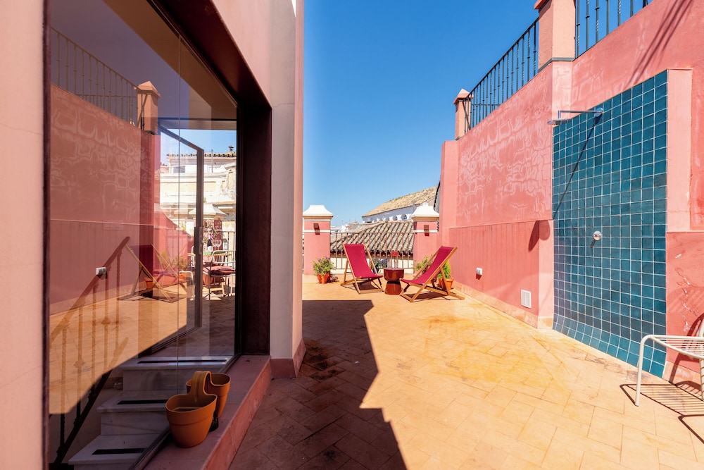 One&Lux Casa Barrabas