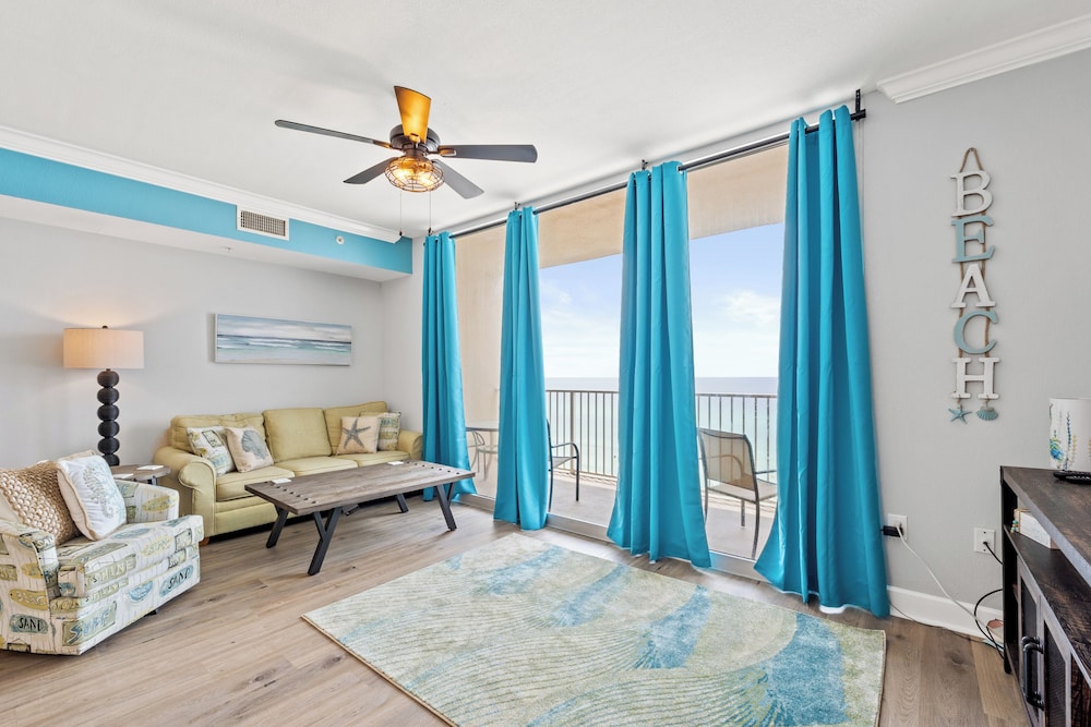 Tidewater by Book That Condo