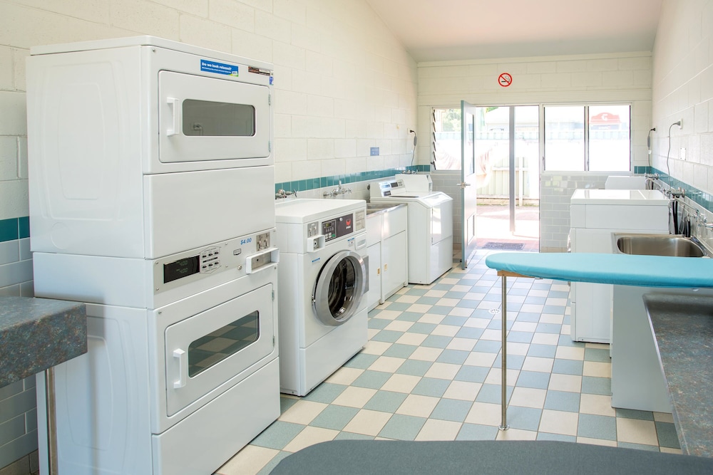 BIG4 Batemans Bay At Easts Riverside Holiday Park