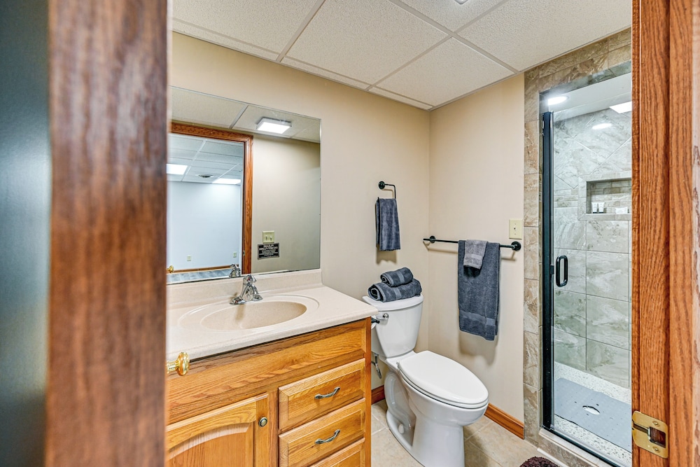 Rural & Private Dover Retreat: Close to Wineries!