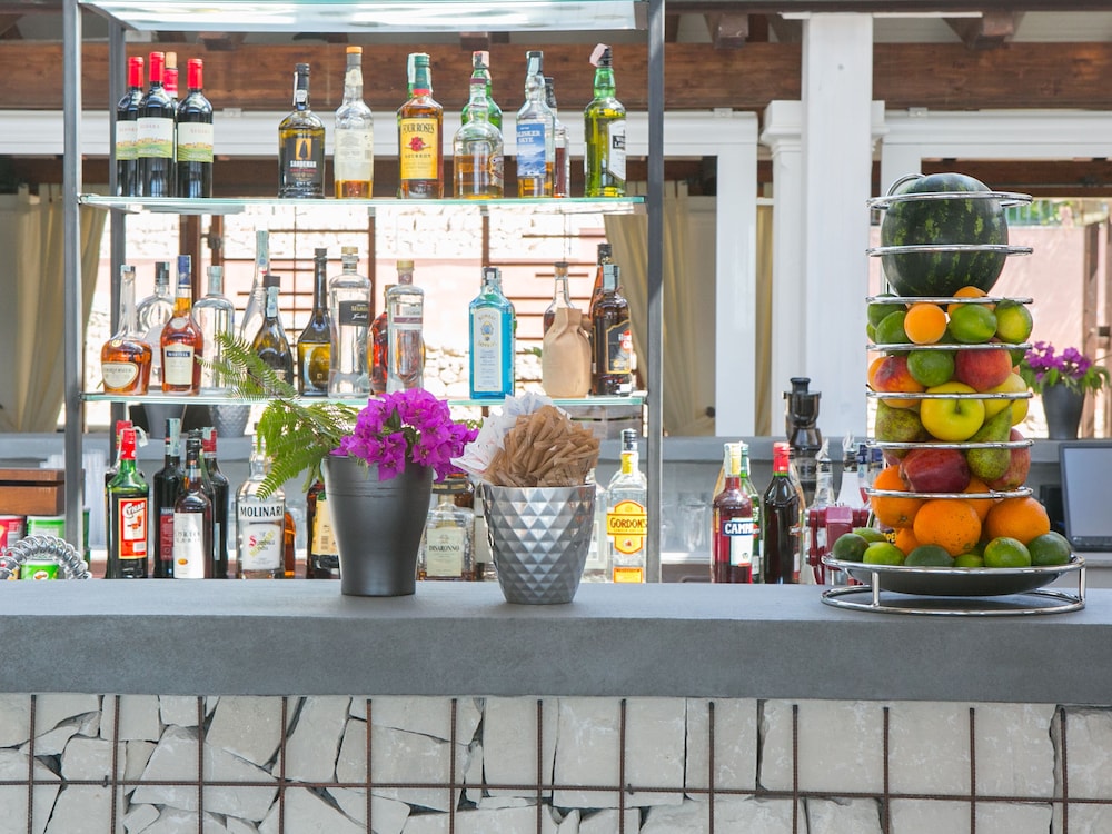 Hotel Club Baia Samuele