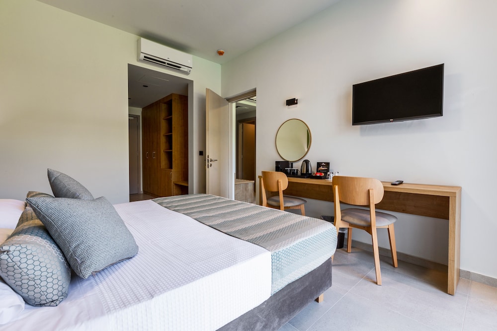 White Olive Elite Laganas - All Inclusive