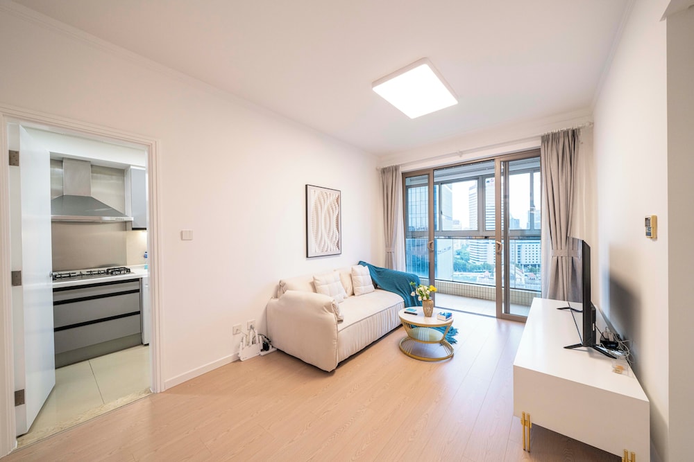 Tyms Stylish 1BR APT Yucui Garden