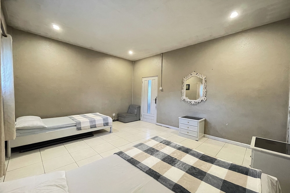 Villa 325 By Zuzu