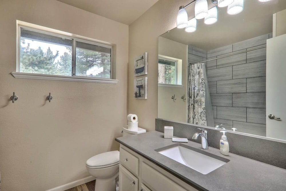 Fair Meadow Family Retreat 2471f 3 Bedroom Home