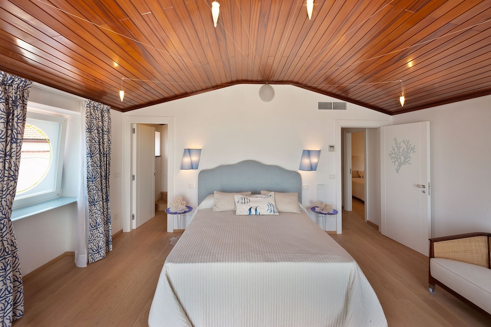 Villa Ariadne photo 2