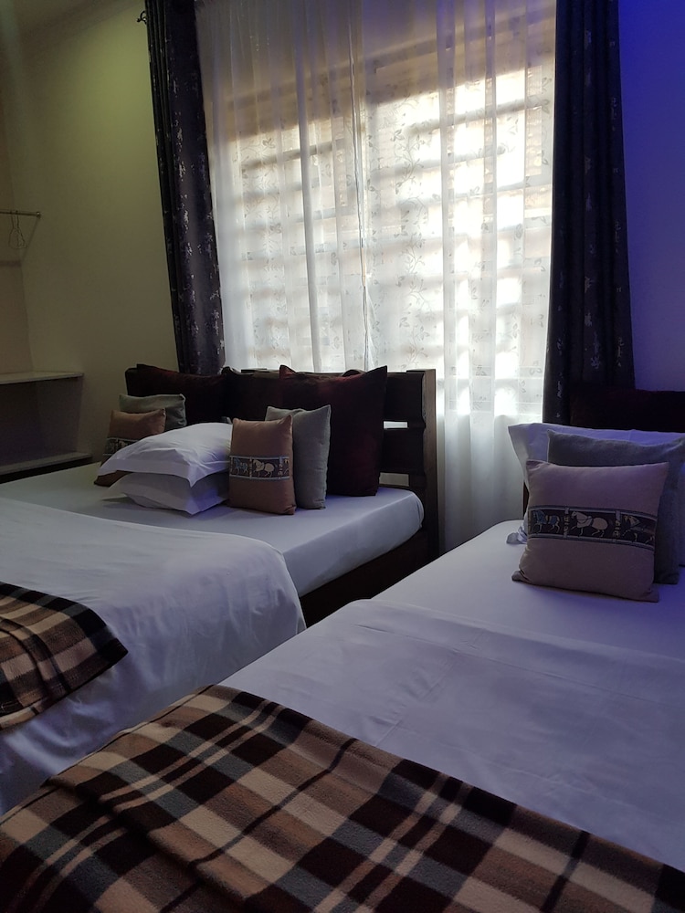 MINACHAI HOUSE BNB