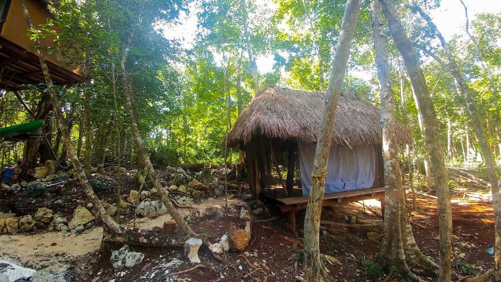 Casa Aztlan