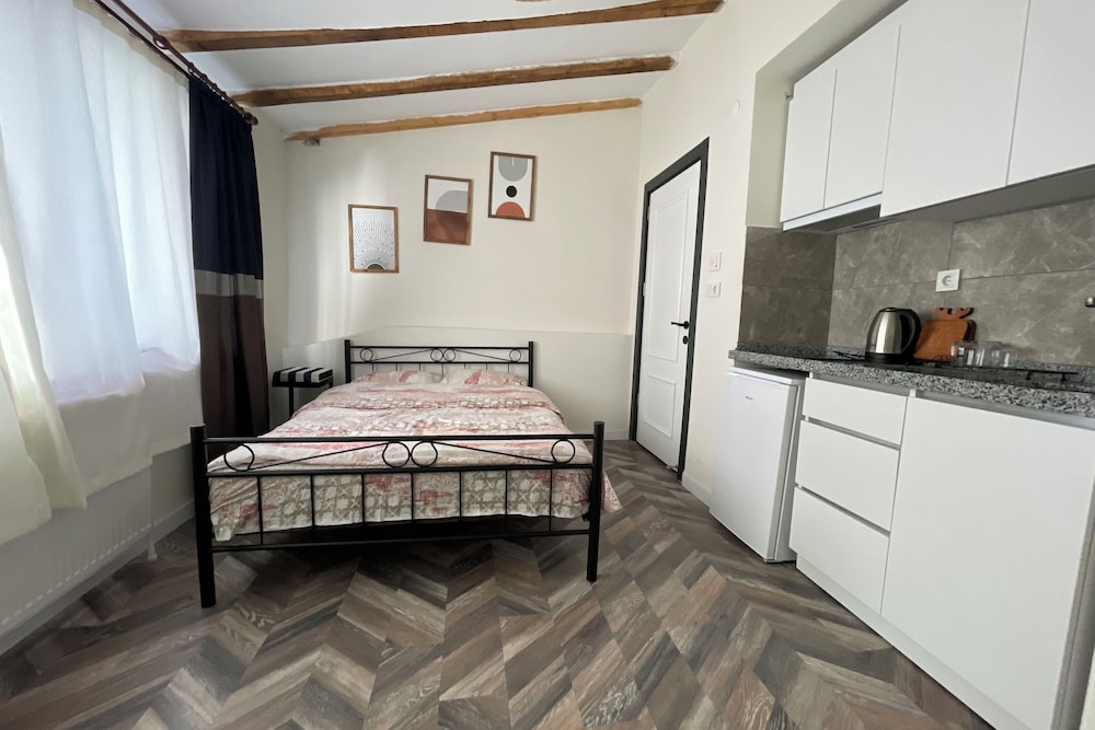 2BR 2Bath with Balcony Near Nişantaşı and Taksim #5