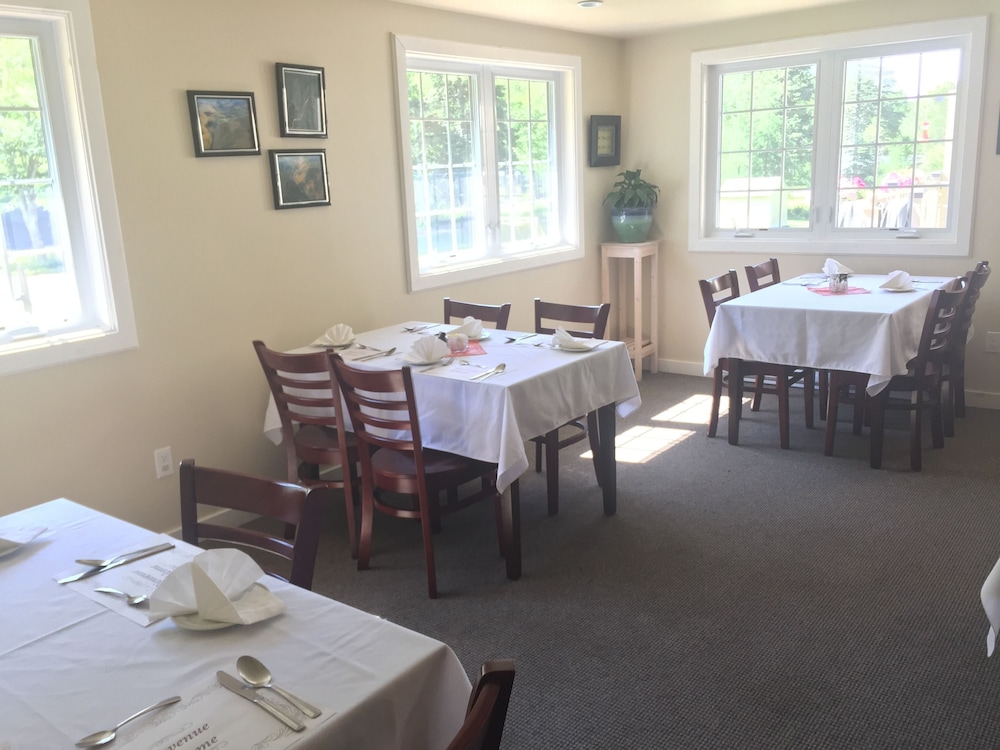 Big Intervale Fishing Lodge