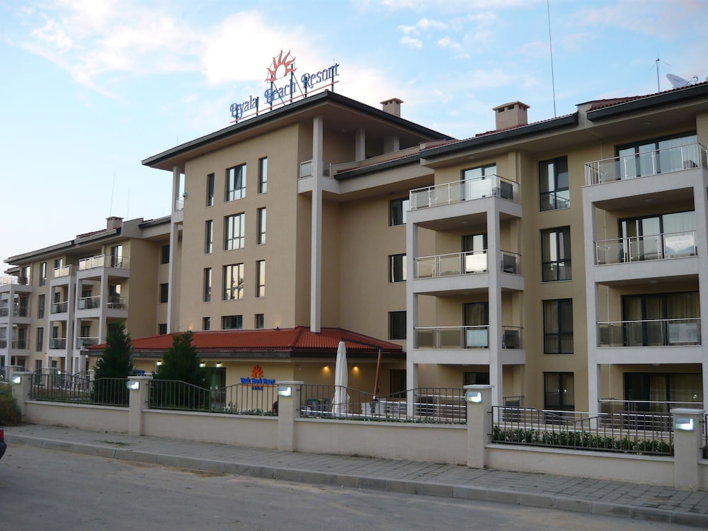 Photo 15