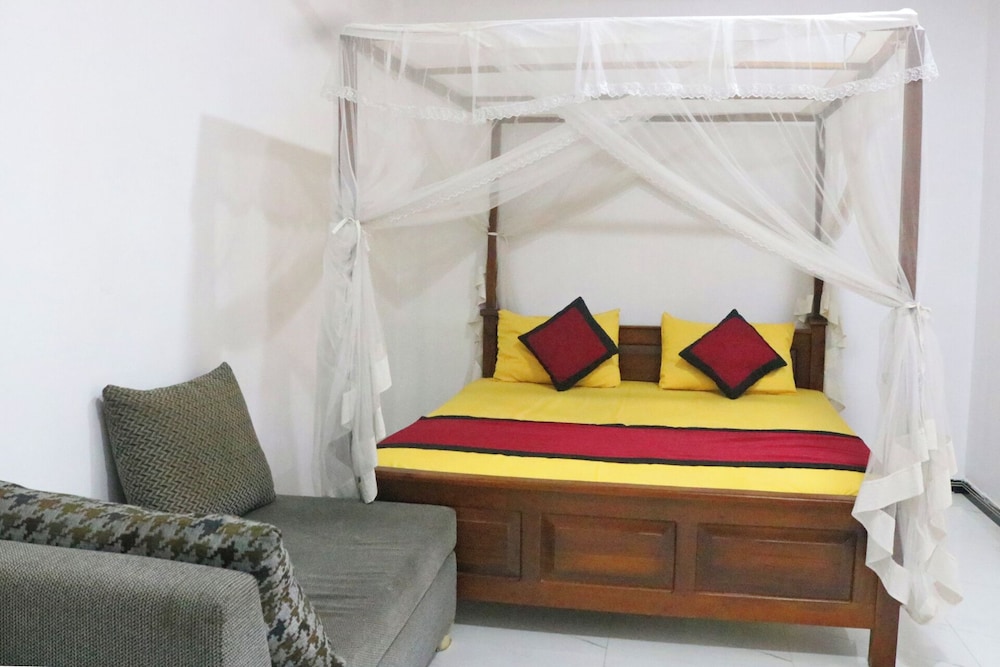 Unaway Holiday Home