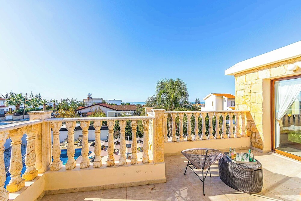 Villa Eliza