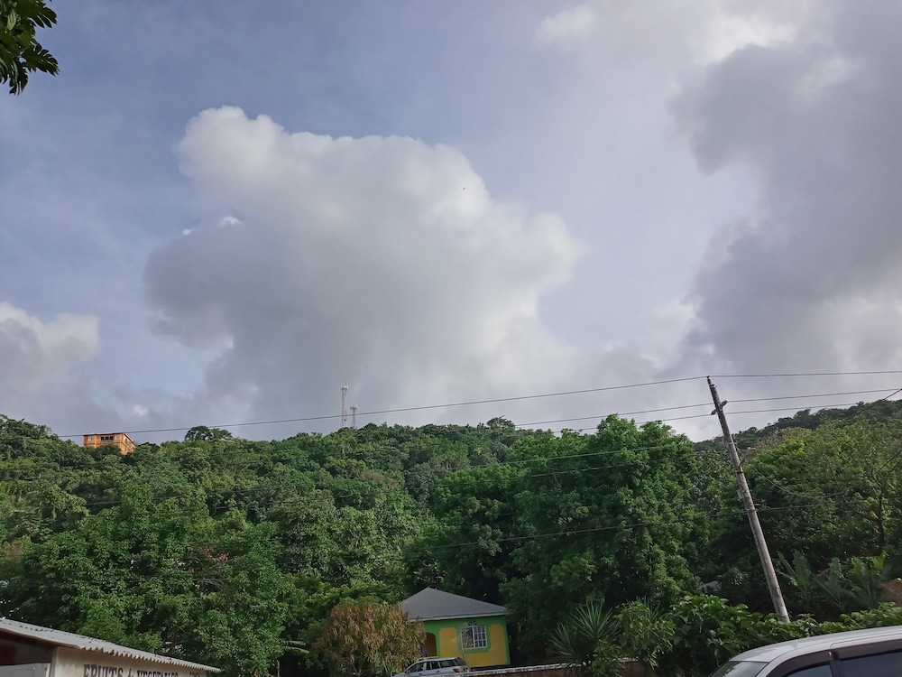 Inviting 2-bed House in Fair Prospect view 5