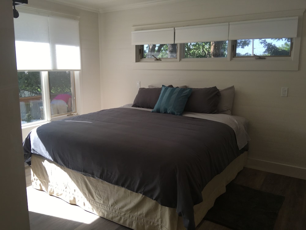 Watermark Waterfront Cottages
