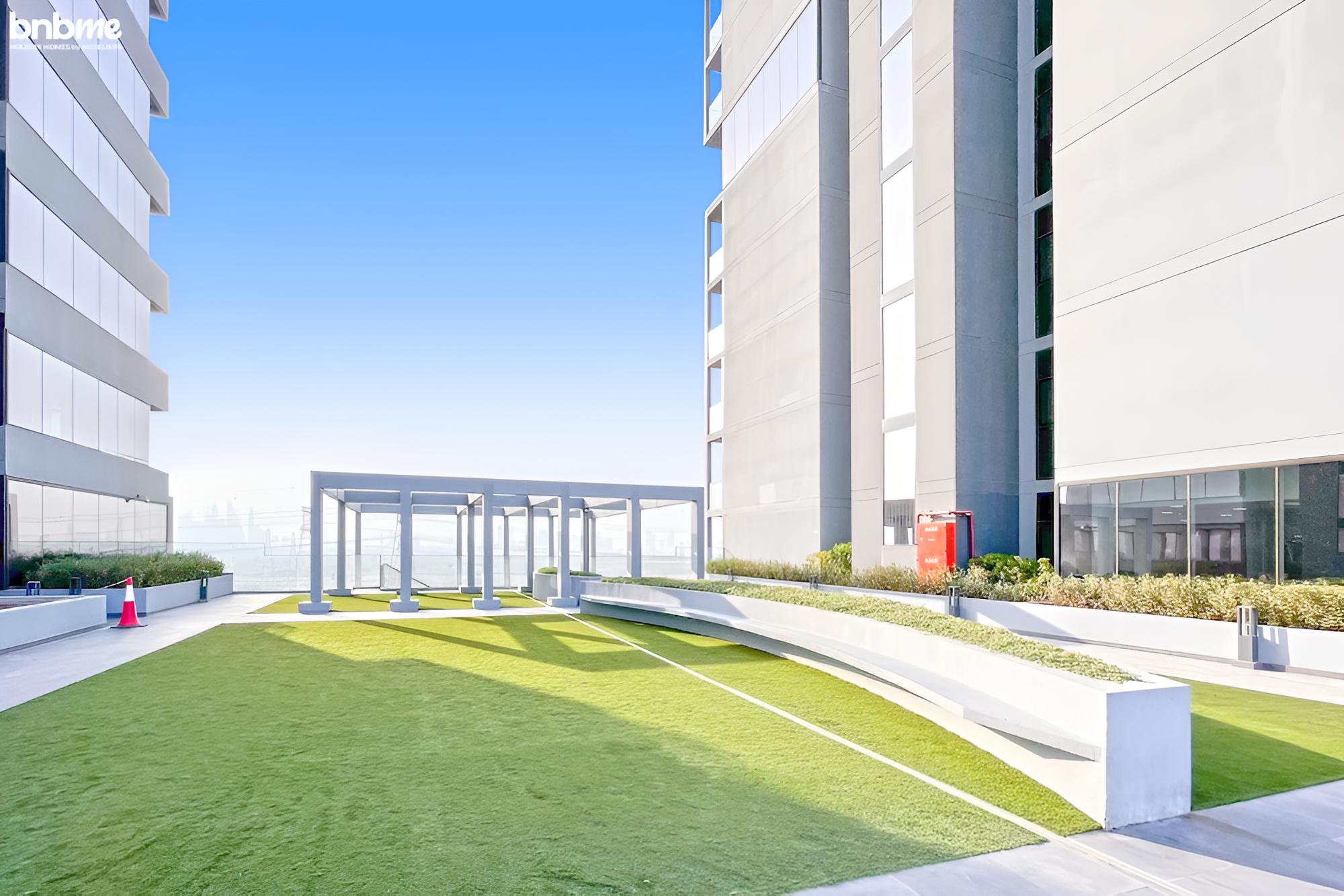 ST-BloomTower-805 by bnbme homes