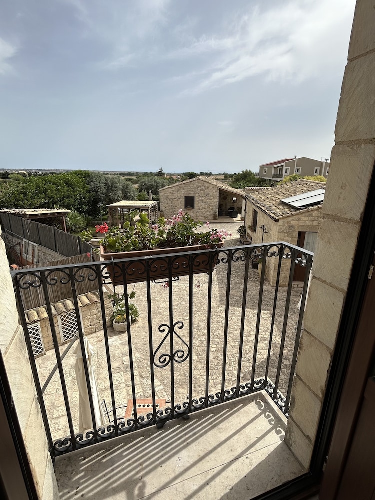 Borgo Monachella