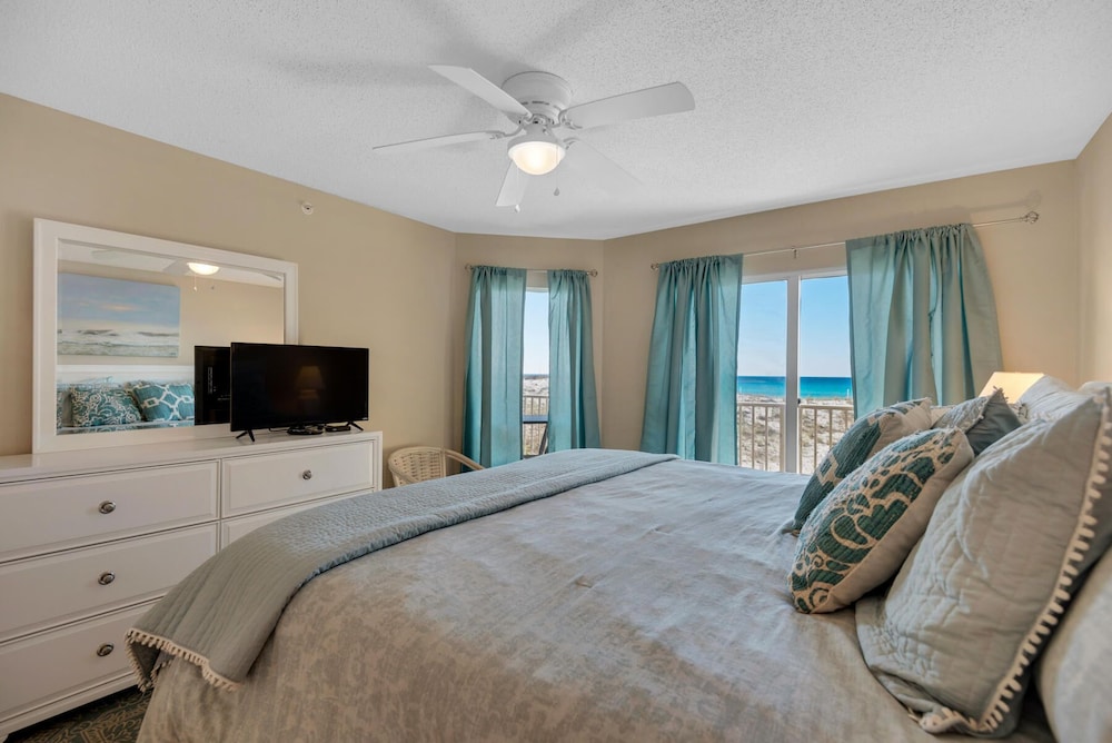 Gulf Dunes 101 by Brooks and Shorey Resorts
