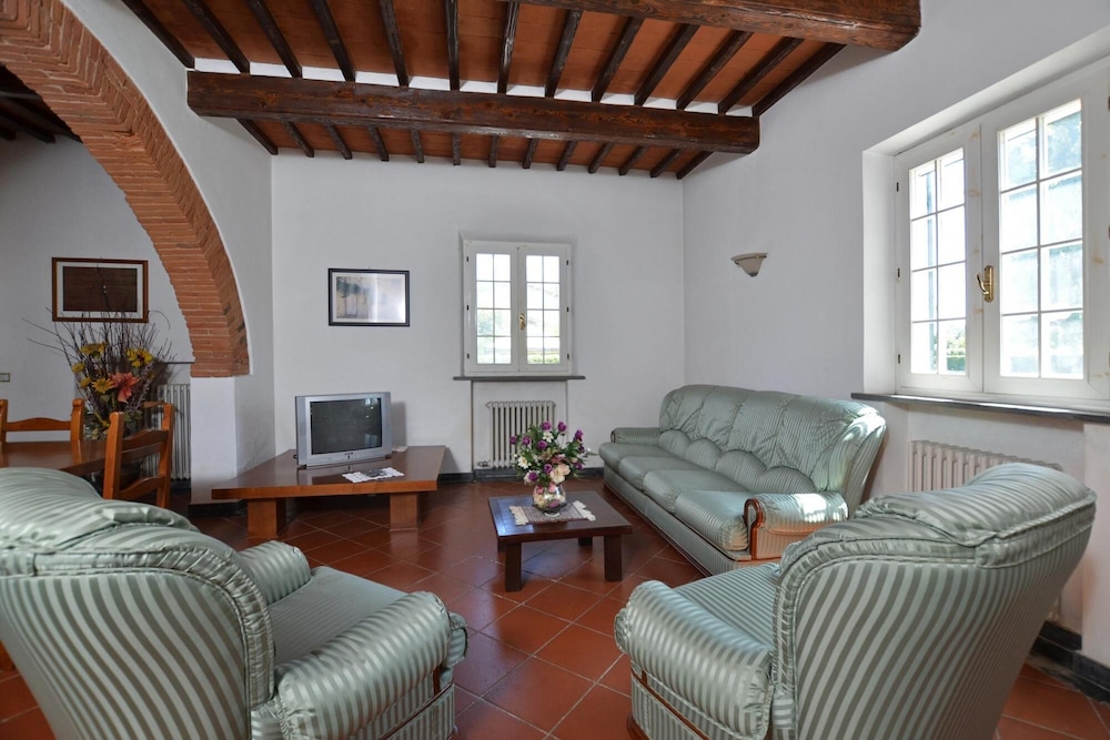 Tenuta Santa Colomba view 4
