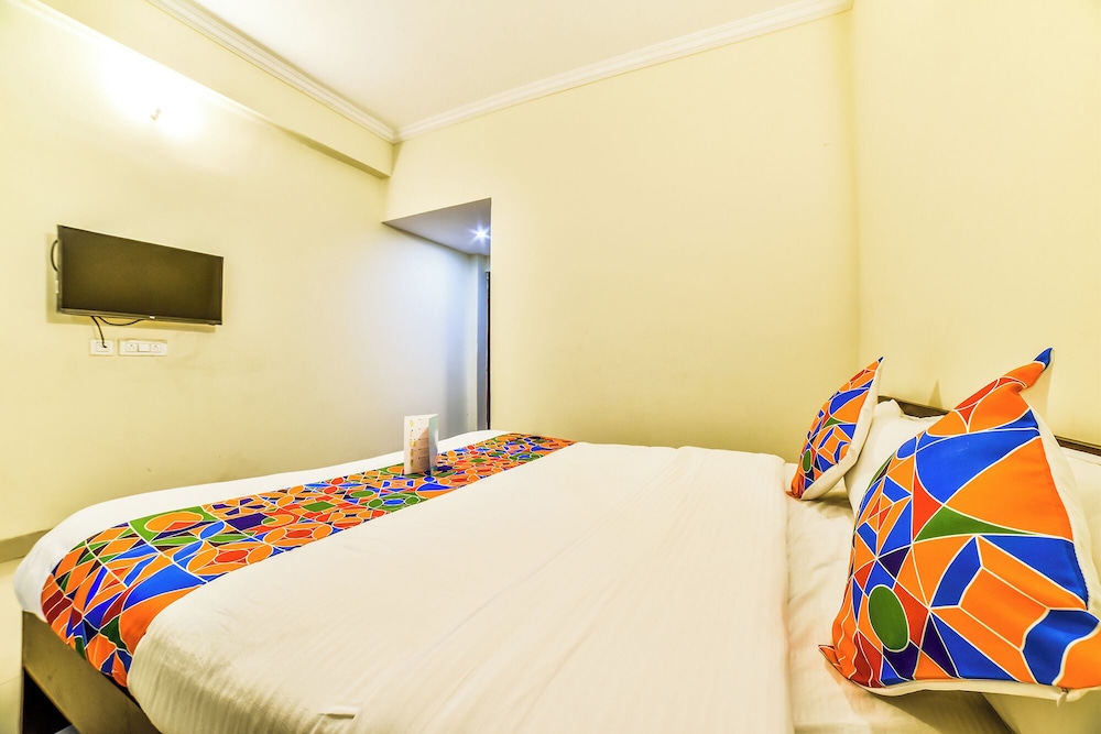 Hotel Spring Height Near Mall De Goa