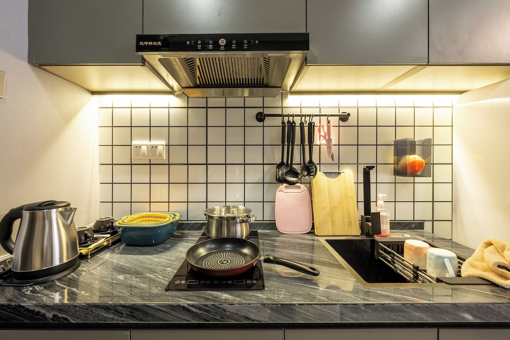 M Residence-Cozy Stay by Soben Homes
