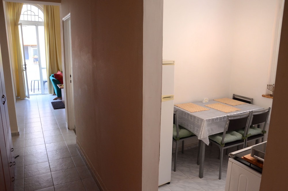 Elena Apartments