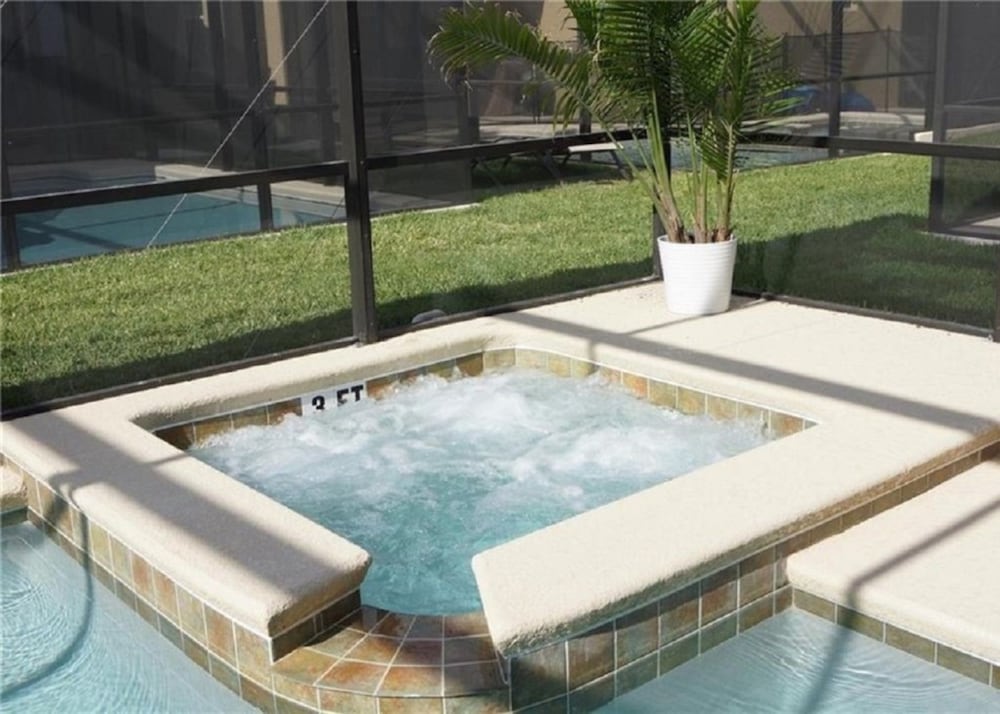 Paradise Palms Resort Orlando