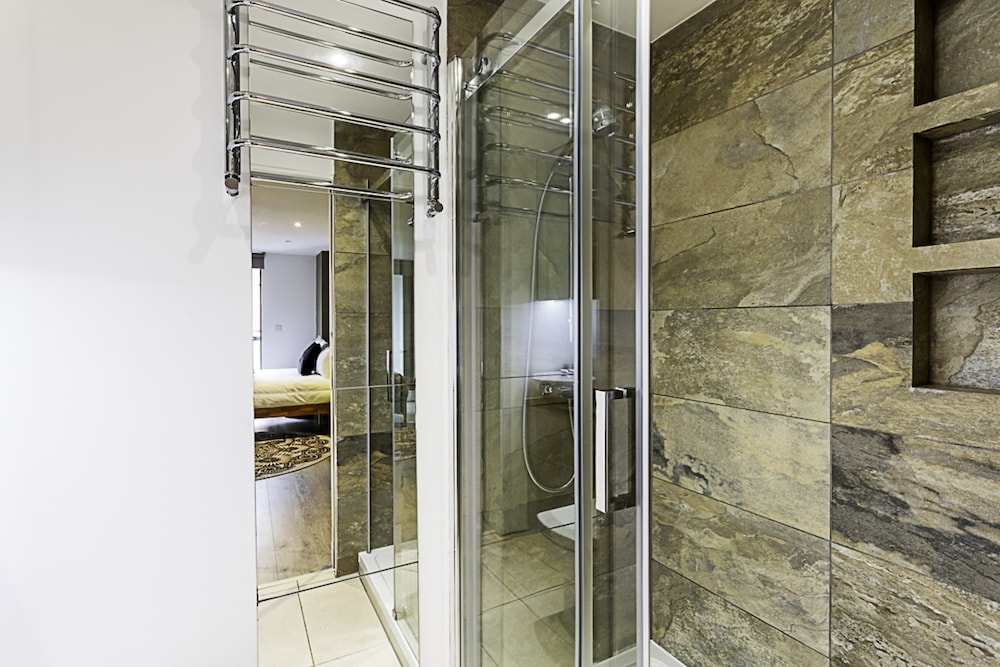Duplex Two-bed Apartment Near Tower Bridge