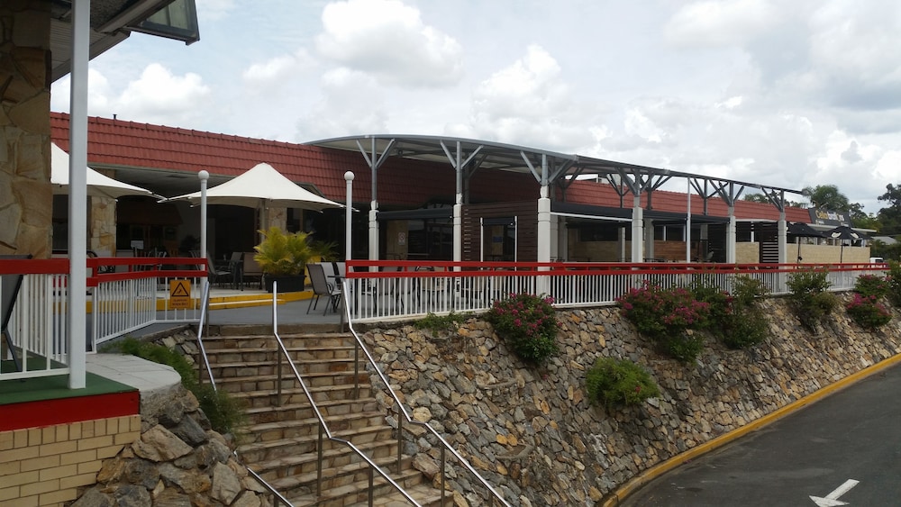 Acacia Ridge Hotel