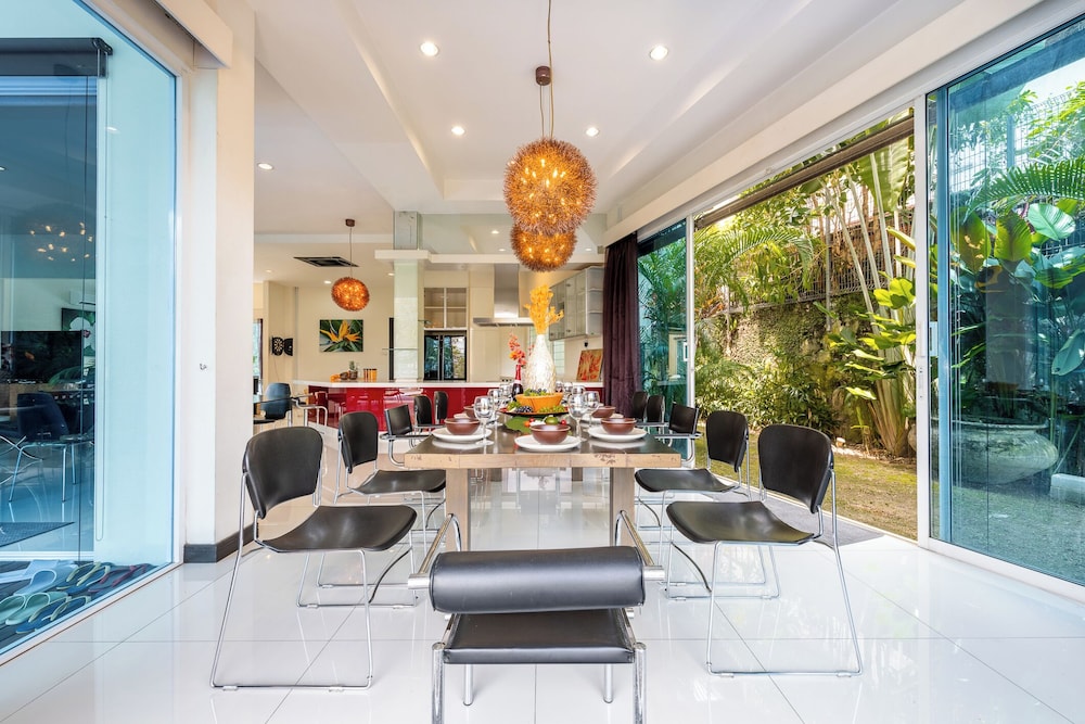 38Pax Flame of the Forest Retreat Villa KL by Verano