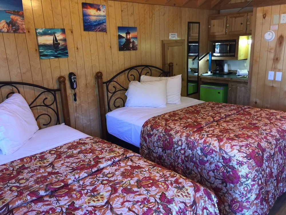 La Siesta Motel & RV Resort