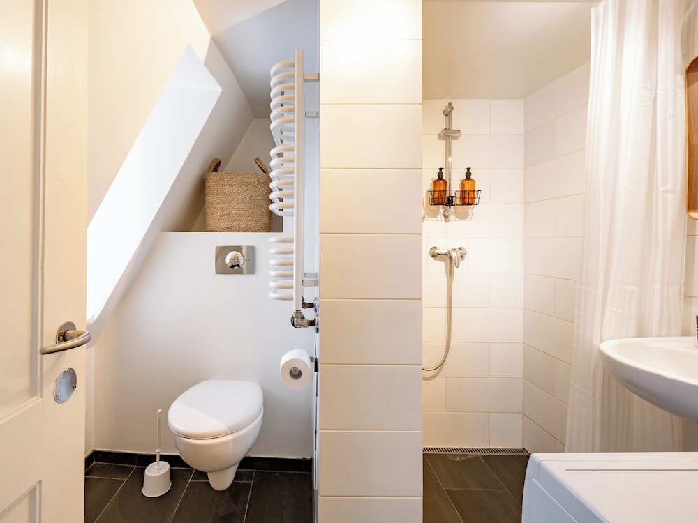 Sanders Admiral - Cosy 1-bdr Apt