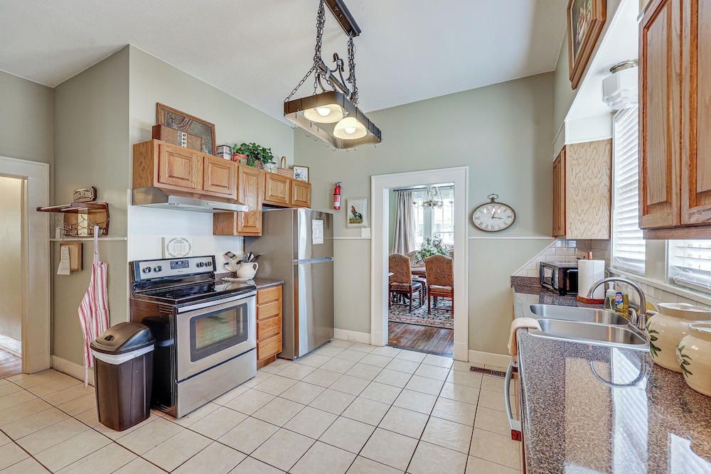 Great for Gatherings! Gem < 1 Mi to Dtwn Texarkana