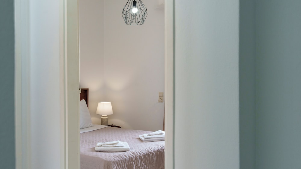 Villa Maro Suites near Heraclion view 5