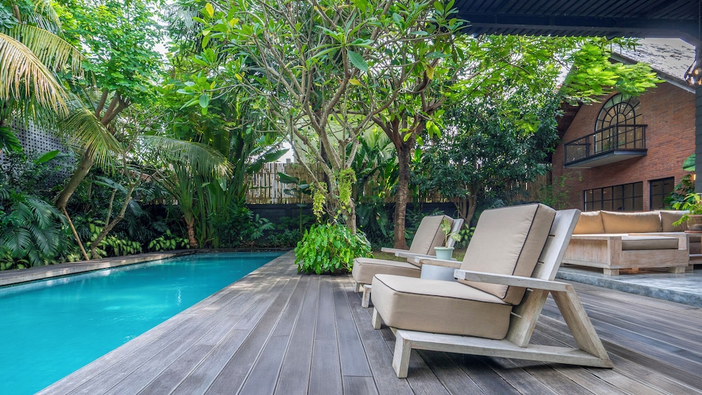 Bon Ton Villa By Betterplace