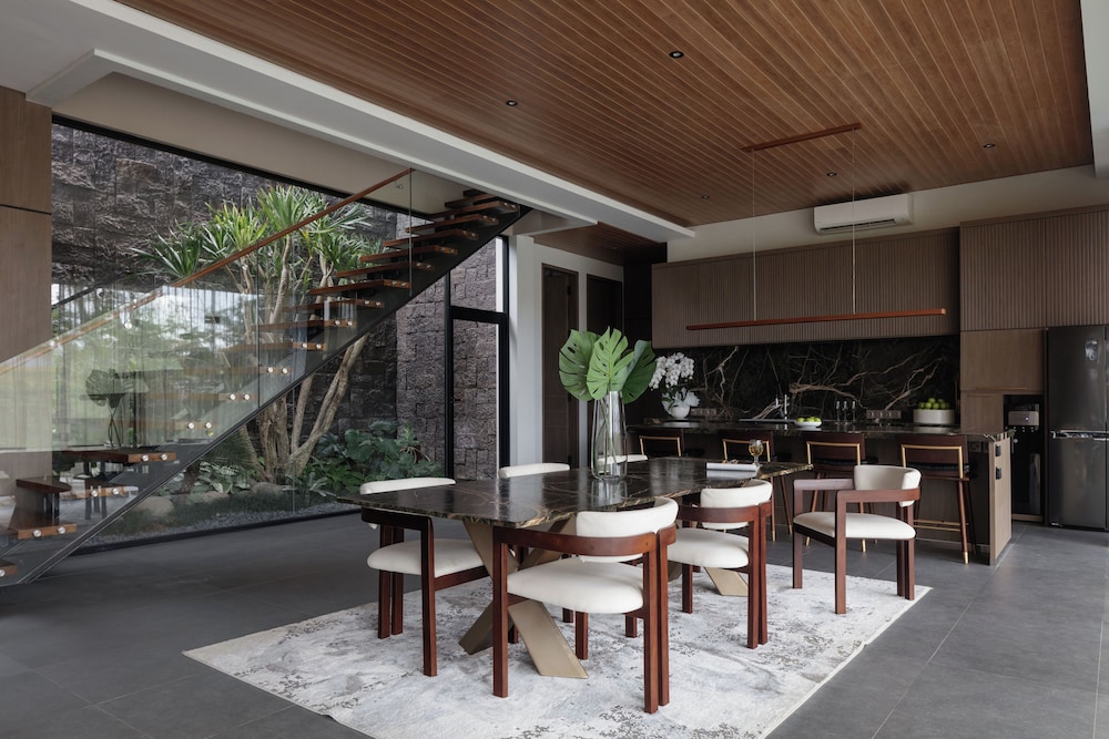 Lila Villa Pererenan - Bali Invest Club